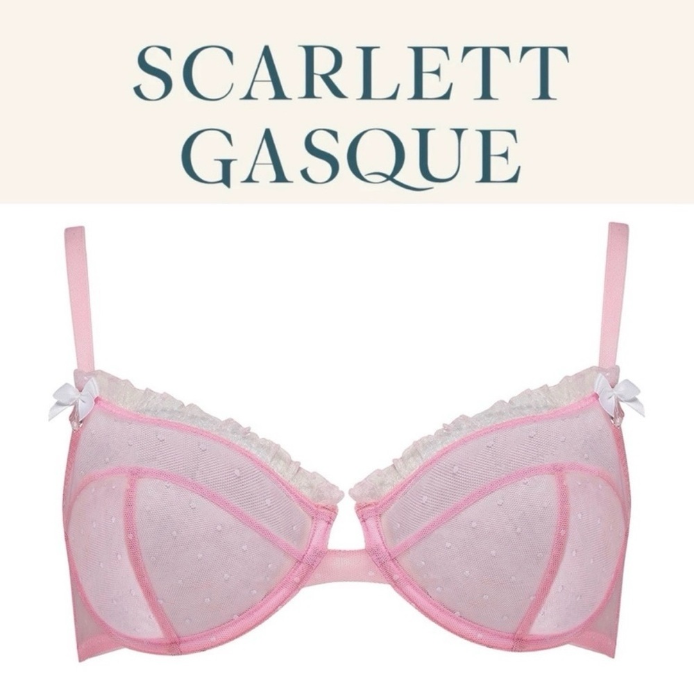 scarlett gasque polka dot bra